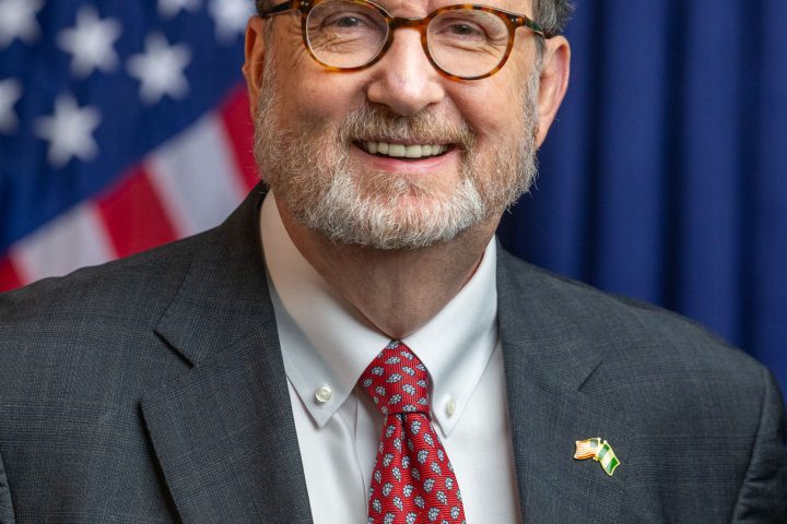 Ambassador Richard Mills Jr Official Portrait