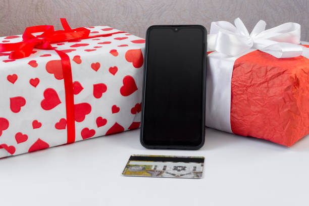 The Cheapest Phones to Gift Your Loved Ones This December