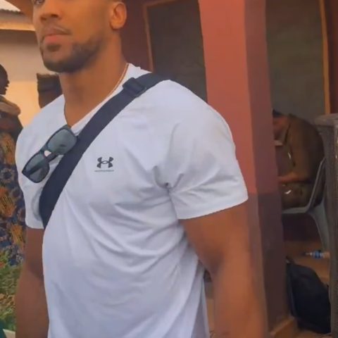 anthony joshua in shagamu