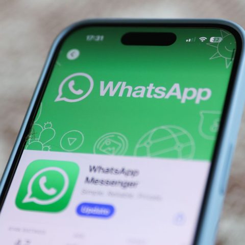 Iran Lifts Ban On WhatsApp After 2 Years