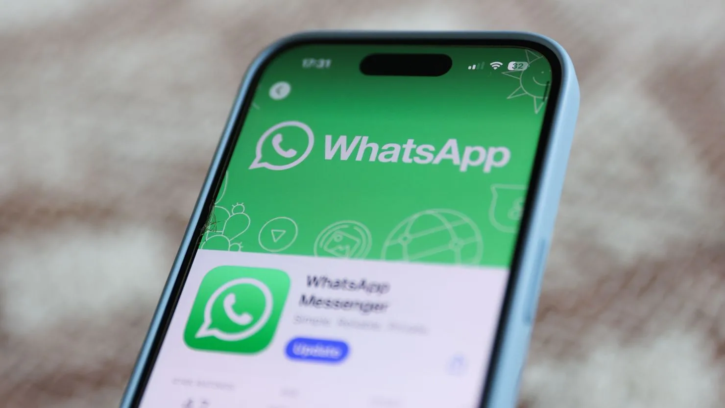 Iran Lifts Ban On WhatsApp After 2 Years