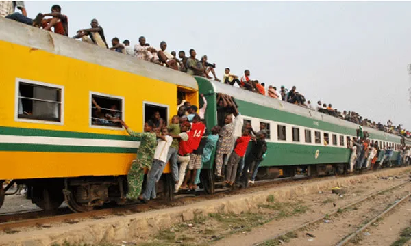 Christmas: Nigeria Govt Offers 15 Days Free Train Services To Travellers