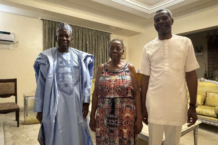 APC National Chairman, Ganduje, Pays Condolence Visit To Nze Duru