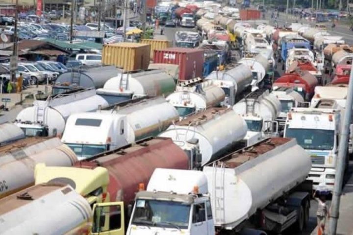 Fuel Crisis Worsens As Tanker Drivers Halt Fuel Loading