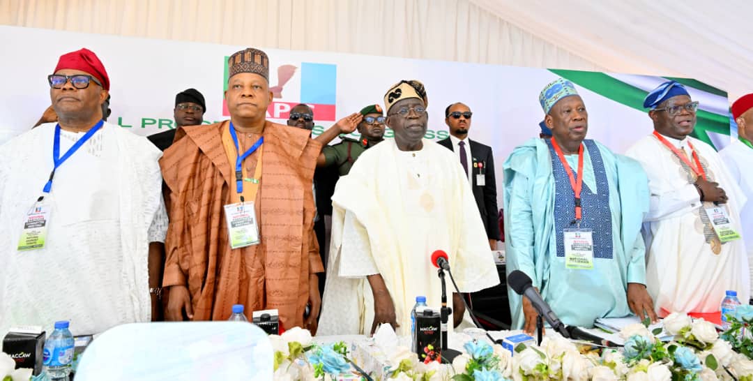 Tinubu Pledges To Work Harder As APC Passes Vote Of confidence 