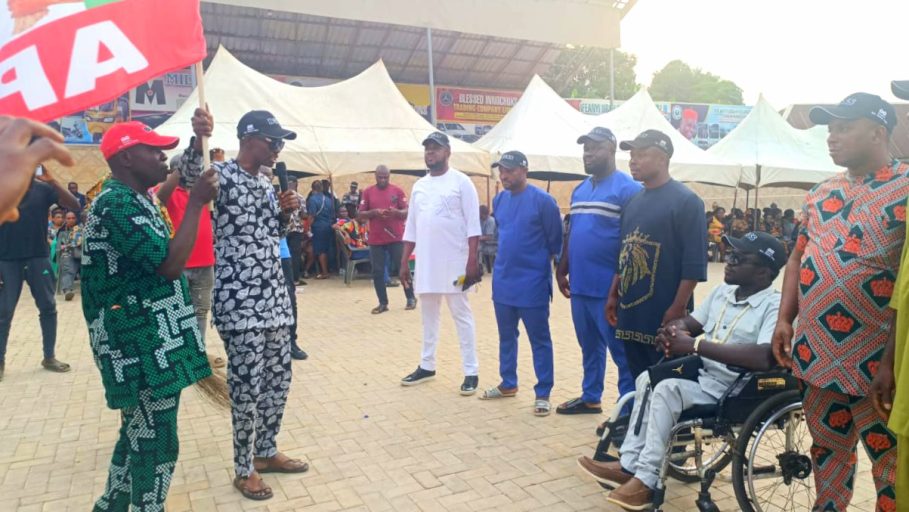 YPP Candidates In Nnewi Joins APC Declare Support For Paul Chukwuma