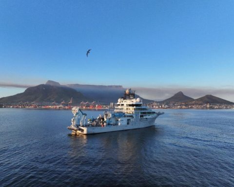 OceanX and OceanQuest Unveil New Deep Sea Discoveries from Around Africa During Cape Town Stop