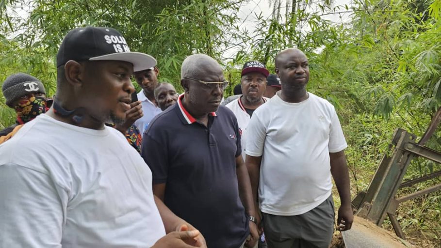 Anambra Commissioner for Works visits Ulasi Bridge