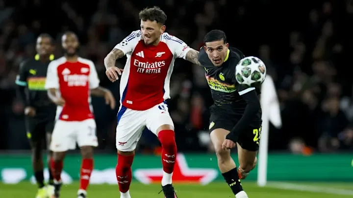 Arsenal advance to quarterfinal on aggregate against PSV