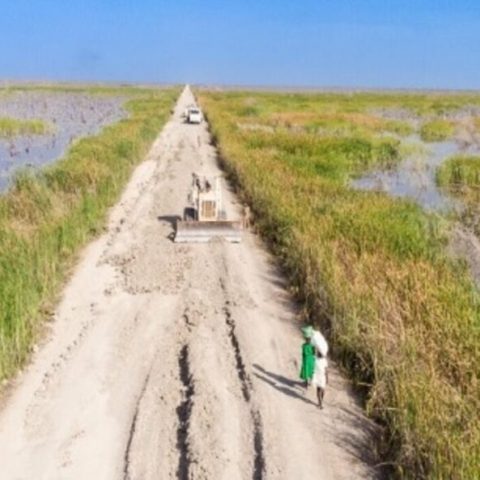 UNMISS engineers renovate Bentiu–Leer road to improve humanitarian access to vulnerable communities